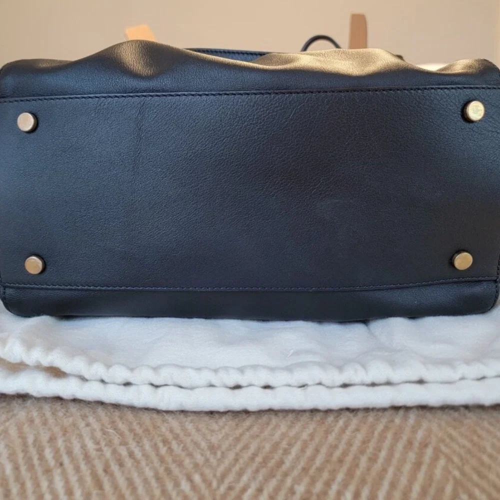 NWT Paris/64 Manhattan Bag with dust bag $570 insane deal. New! - Picture 7 of 9